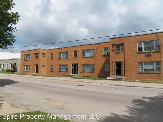 222-226 29th St Se Apartment for rent in Cedar Rapids, IA