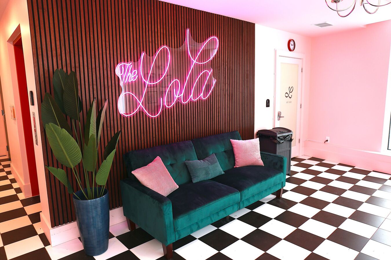 The Lola Apartments - 5959 Ridge Ave Philadelphia, PA