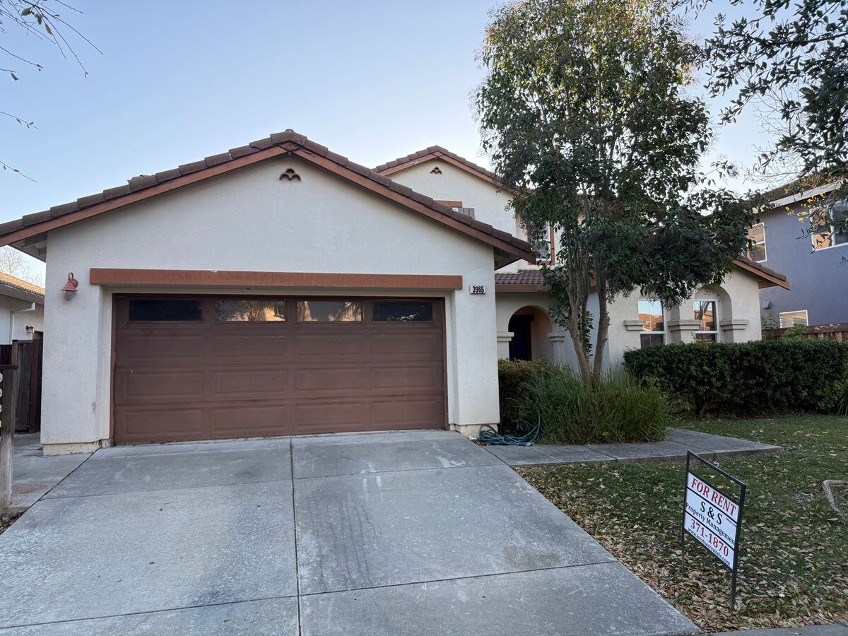 3965 Collins St - Bridgeway Lakes 95691 Apartments West Sacramento, CA