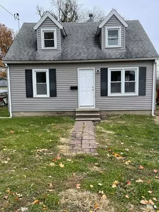 1717 12Th St Apartment for rent in Charleston, IL