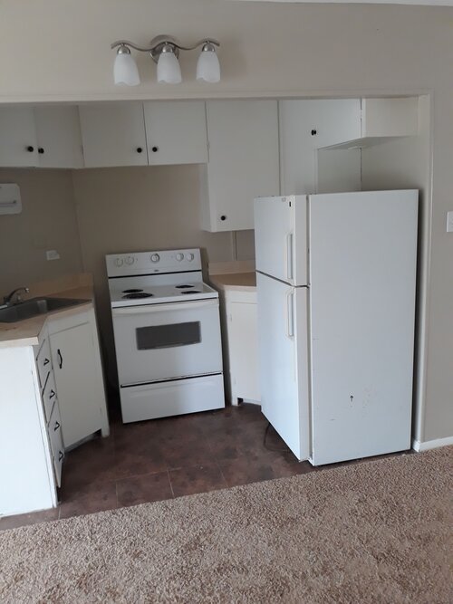 Evergreen Apartments 4843 SW 17Th St Topeka, KS Rentable