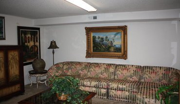 Eastborough Apartment for rent in Wichita, KS
