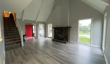 4 of 16 Conveniently Located 3 Bedroom With Unique Touches!! House for rent in Omaha, NE