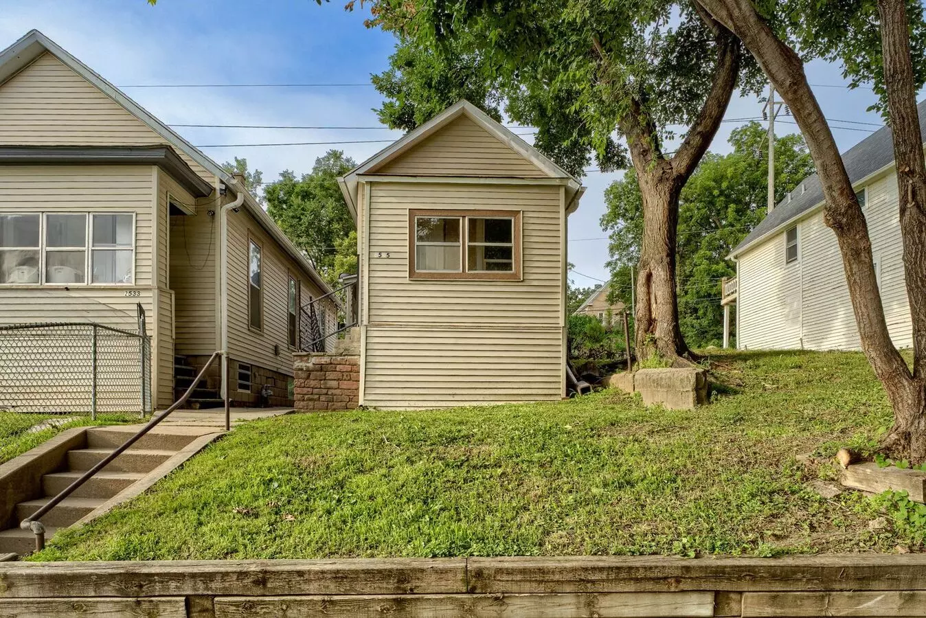Renovated 1-bedroom Just Minutes From Blackstone!! House for rent in Omaha, NE