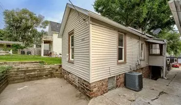 5 of 14 Renovated 1-bedroom Just Minutes From Blackstone!! House for rent in Omaha, NE
