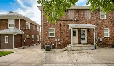 3 of 31 Spacious 3 Bedroom Duplex In The Heart Of Midtown Featuring Detached Garage!! House for rent in Omaha, NE
