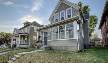 3 of 27 Cozy 3 Bedroom With Enclosed Porch & Fenced Yard!! House for rent in Omaha, NE