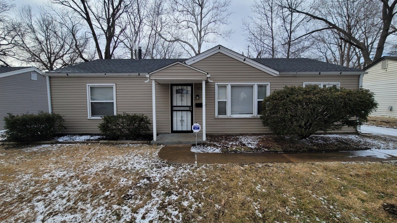 9721 Vickie Place Available Now! Apartments St Louis, MO