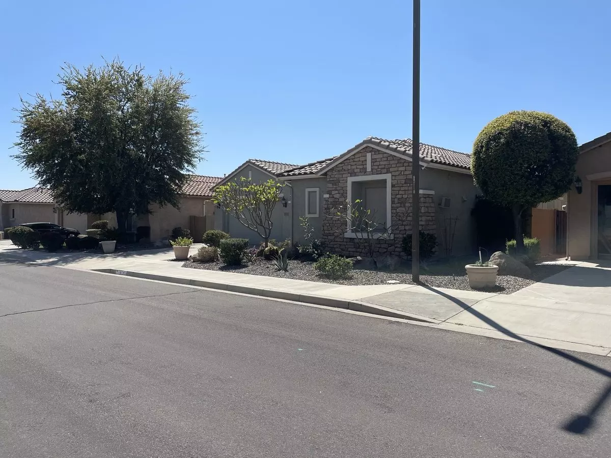 Citrus And Olive House for rent in Waddell, AZ