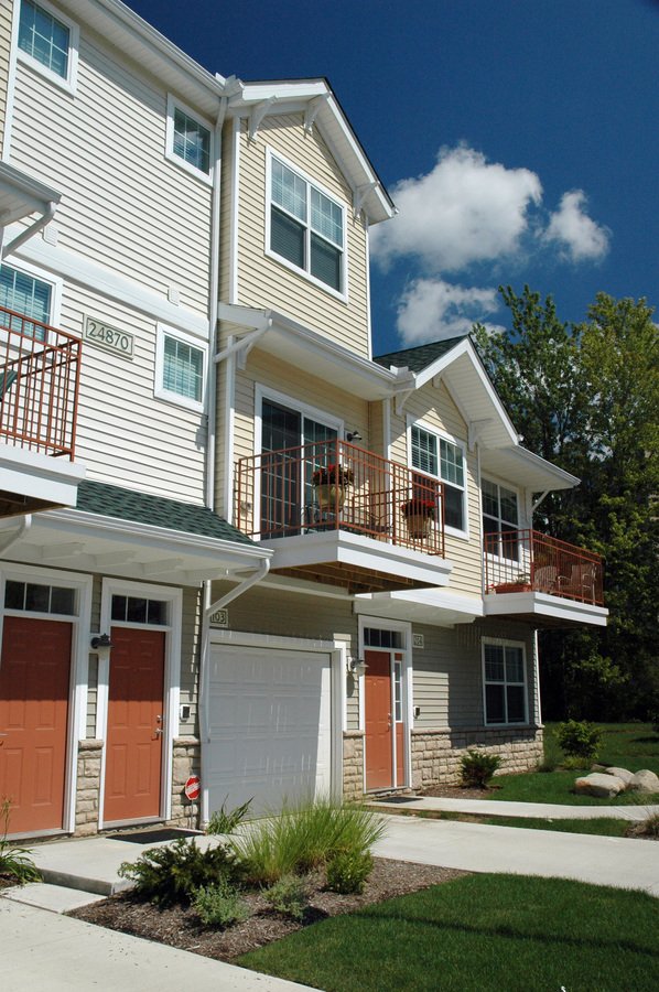 24840 - 24900 Kennedy Ridge Rd. Apartment for rent in North Olmsted, OH