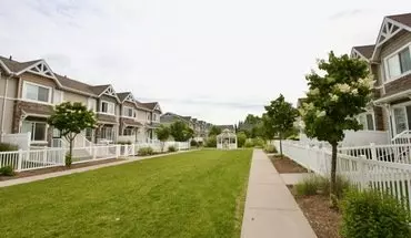 3 of 24 3 Bed 2.5 Bath Nw Townhouse Caernarvon Edmonton House for rent in Edmonton, AB