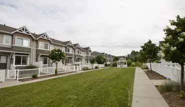 4 of 24 3 Bed 2.5 Bath Nw Townhouse Caernarvon Edmonton House for rent in Edmonton, AB