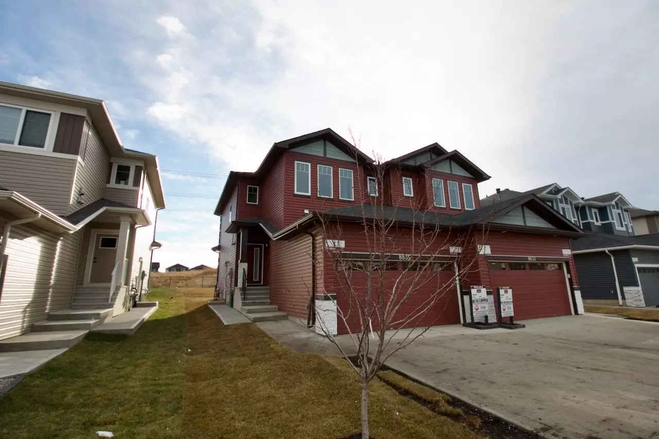 1 Bed 1 Bath Suite Chappelle For Rent House for rent in Edmonton, AB