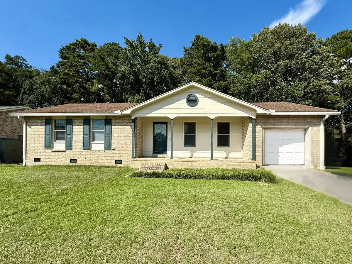 Charming Ladson Ranch House for rent in Ladson, SC