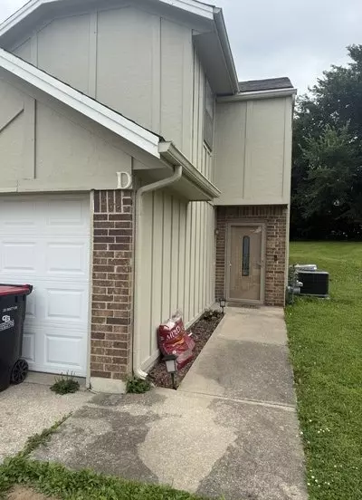 1104 Pine Ct Apt D Apartment for rent in Warrensburg, MO 1104 Pine Ct Apt D Apartment for rent in Warrensburg, MO