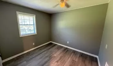 2 of 7 127 SE 235th Rd Apartment for rent in Warrensburg, MO