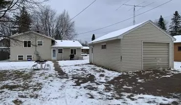 4 of 32 8 Maple Ave House for rent in Superior, WI