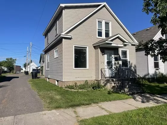 909 Baxter Ave Apartment for rent in Superior, WI