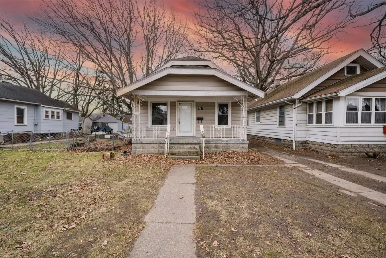 Coming Soon! 2027 Loxley Rd House for rent in Toledo, OH