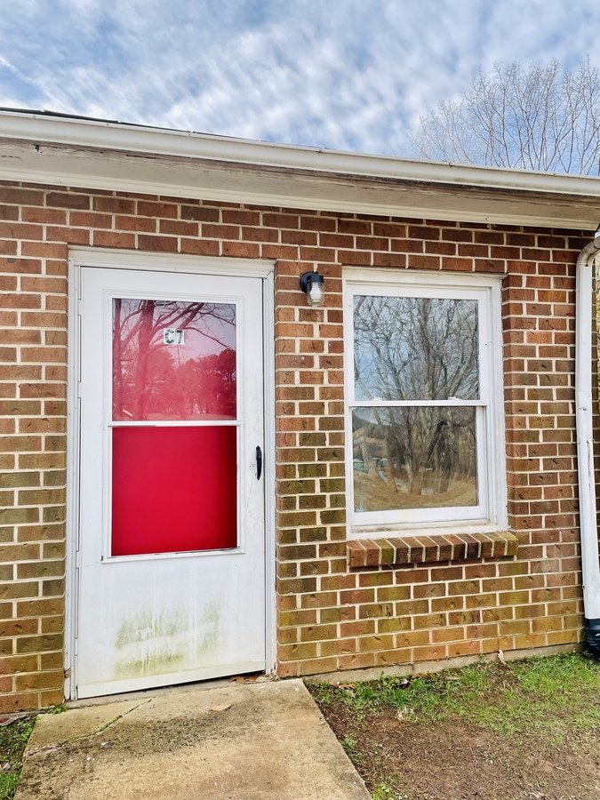 284 Farmers Mountain Rd Gretna, VA Apartment for Rent