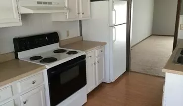 3 of 10 622 N Main St House for rent in Goddard, KS