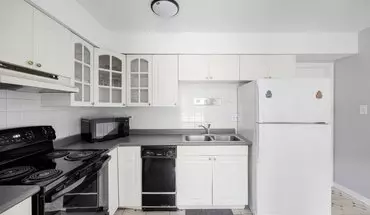 4 of 28 9477 Bay Colony Dr Apt 1S House for rent in Des Plaines, IL