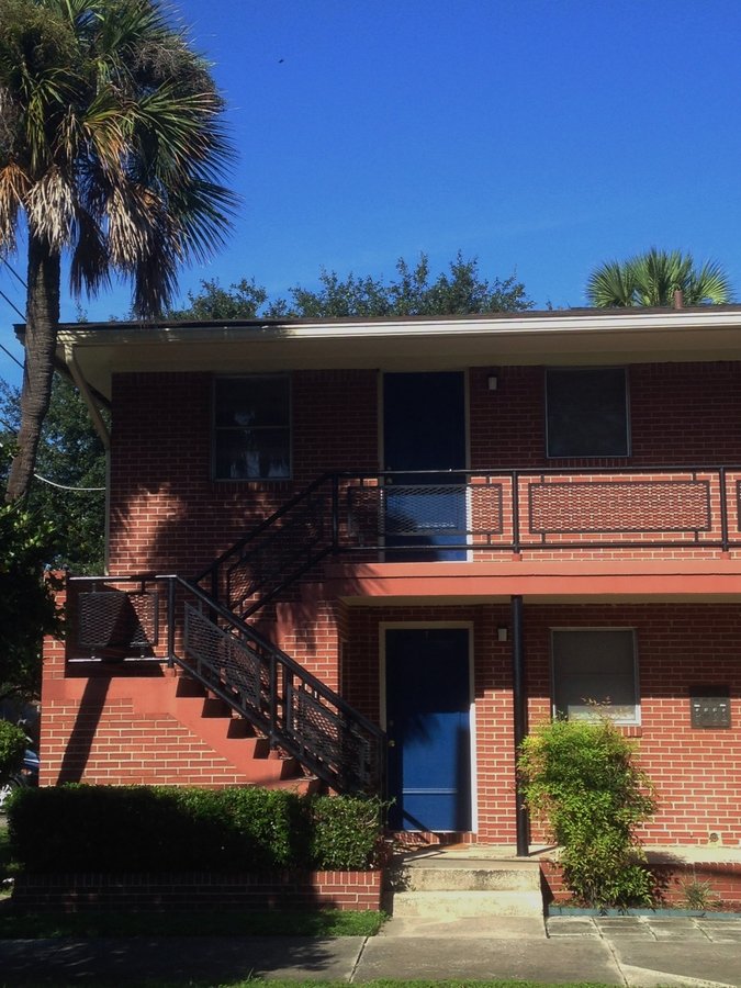 Gorgeous 1/1 - Two Blocks From Baptist Downtown Apartment for rent in Jacksonville, FL
