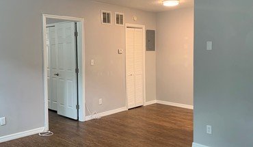 4 of 32 Gorgeous 1/1 - Two Blocks From Baptist Downtown Apartment for rent in Jacksonville, FL