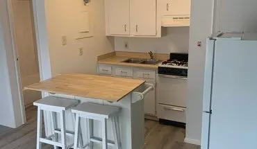 5 of 13 Center Of Unm/cnm, Efficiency W/ High Speed Internet & Private Yard! Apartment for rent in Albuquerque, NM