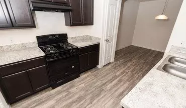 5 of 10 Almeda Trace - 13234 Withee Path Ln, Houston, Tx, 77048 House for rent in Houston, TX