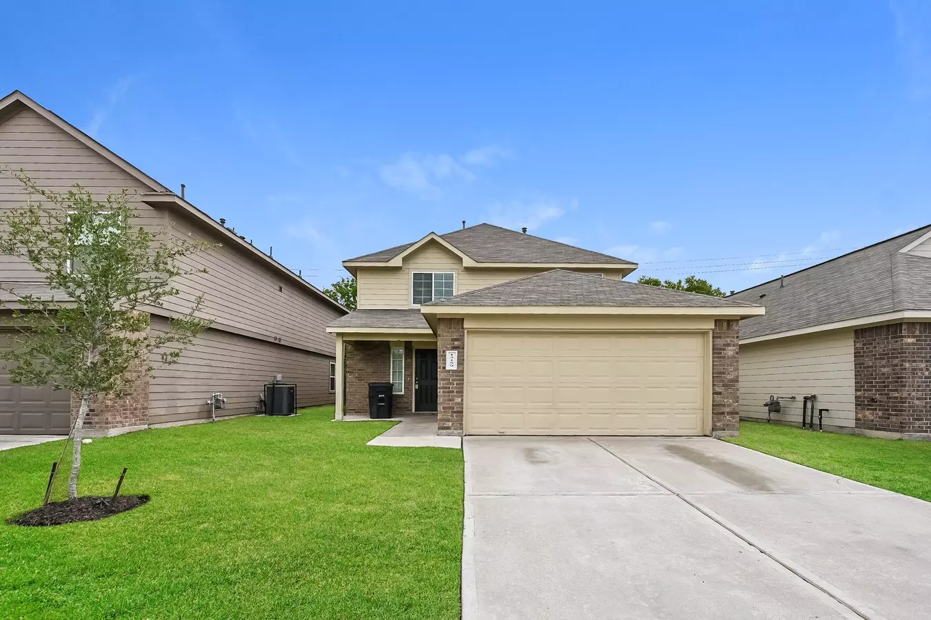 Almeda Trace - 13159 Withee Path Ln, Houston, Tx, 77048 House for rent in Houston, TX
