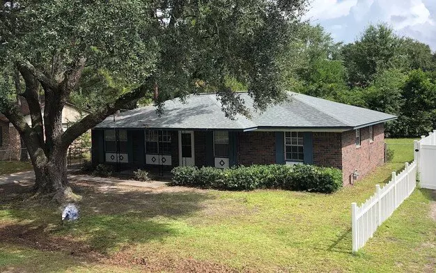108 Deal St Apartment for rent in Hinesville, GA