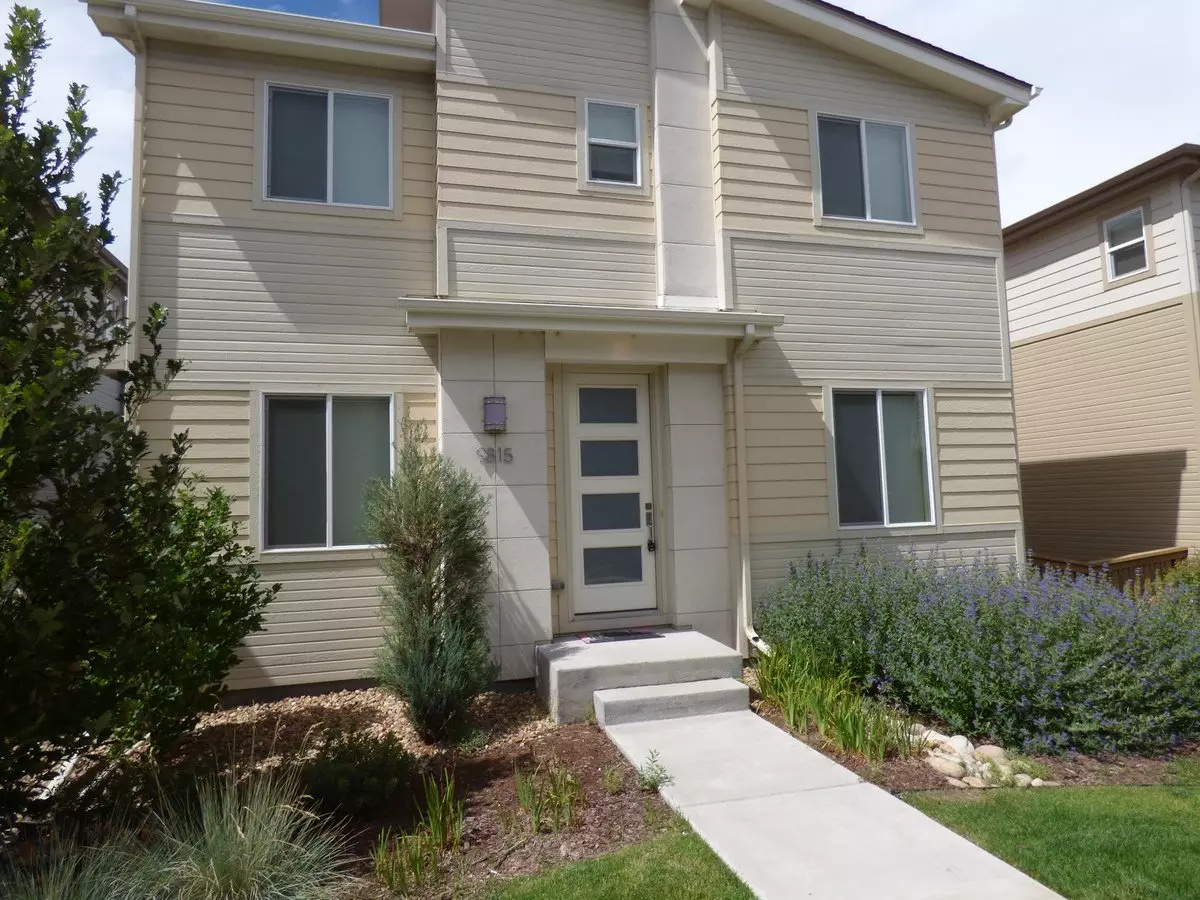 Modern & Spacious Home House for rent in Highlands Ranch, CO