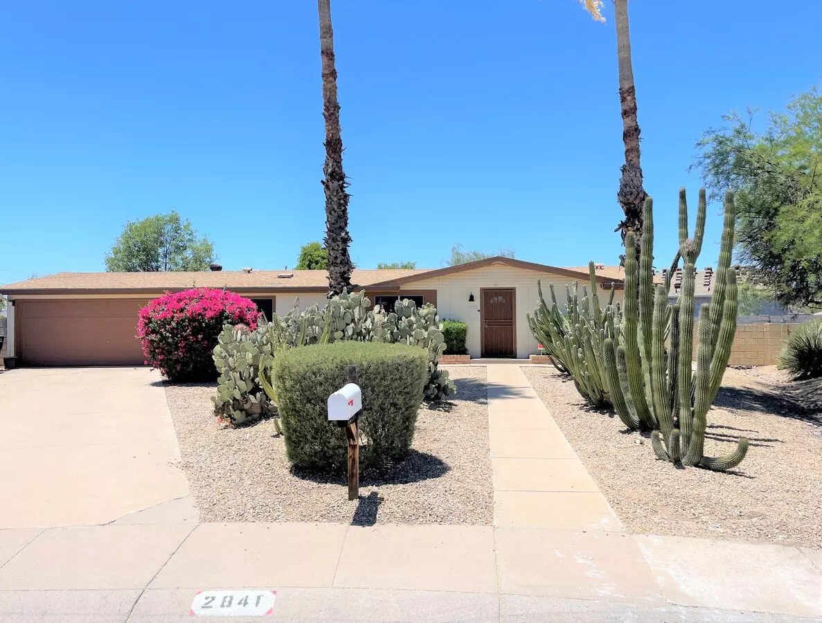 2Bd 2Ba Spacious North Phoenix Single Level Home! House for rent in Phoenix, AZ