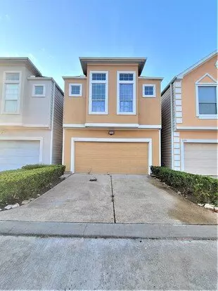 3 Bed/2.5 Bath In Gated Community Apartment for rent in Houston, TX 3 Bed/2.5 Bath In Gated Community Apartment for rent in Houston, TX