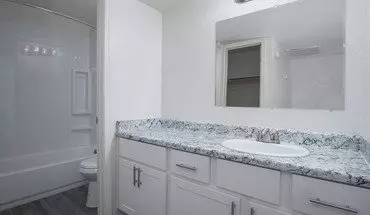 5 of 38 Lateral 14 Apartment Homes 4635 N 27th Ave Phoenix Az 85017 Apartment for rent in Phoenix, AZ