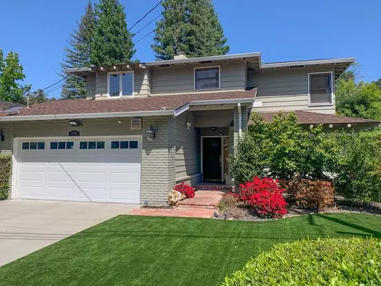 Saratoga Single-family Home 4/2.5 Apartment for rent in Saratoga, CA