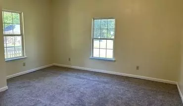 2 of 6 1037 W Slaton Ave House for rent in Griffin, GA