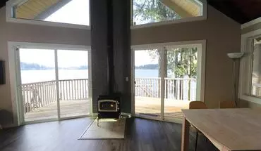 4 of 11 Sunset Cabin On Lake Nahwatzel House for rent in Shelton, WA