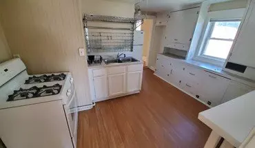 3 of 25 Hopkins! 1B Deck, Yard, W/d ,walk To Shops ,bus Avail 7/6/2021 Apartment for rent in Hopkins, MN