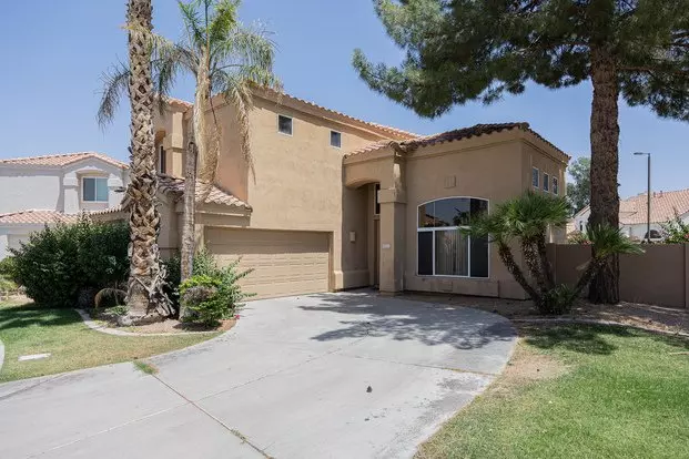2169 W Peninsula Cir Apartment for rent in Chandler, AZ
