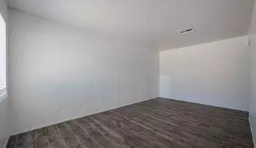 5 of 12 2571 E Mobile Ln Apartment for rent in Phoenix, AZ