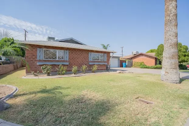 3619 W Stella Ln Apartment for rent in Phoenix, AZ