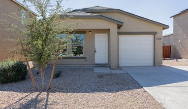 225 W Dewey Ave Apartment for rent in Coolidge, AZ