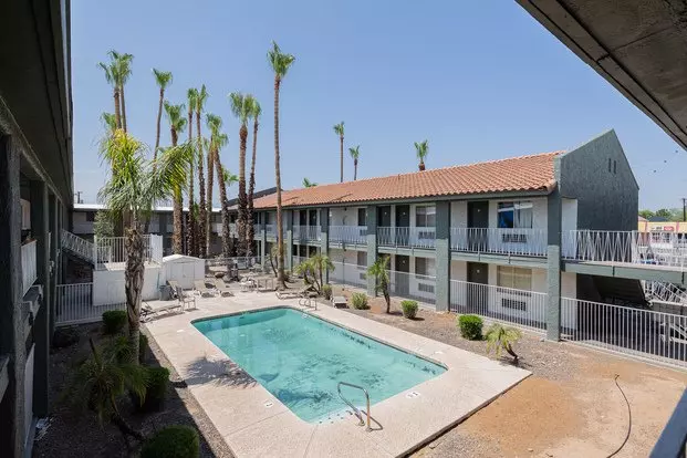 8639 N 7th St Apartment for rent in Phoenix, AZ