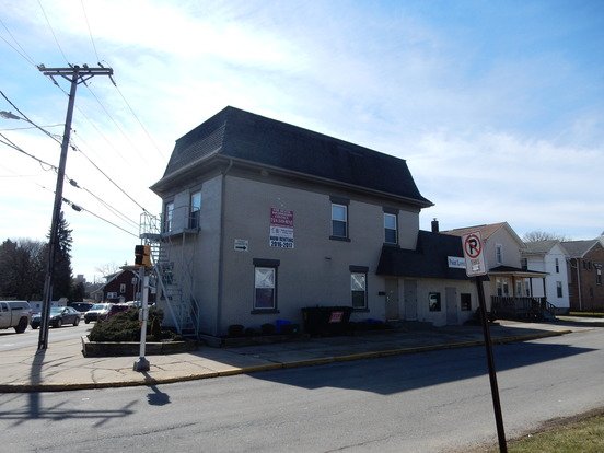 800 Wayne Avenue Apartment for rent in Indiana, PA