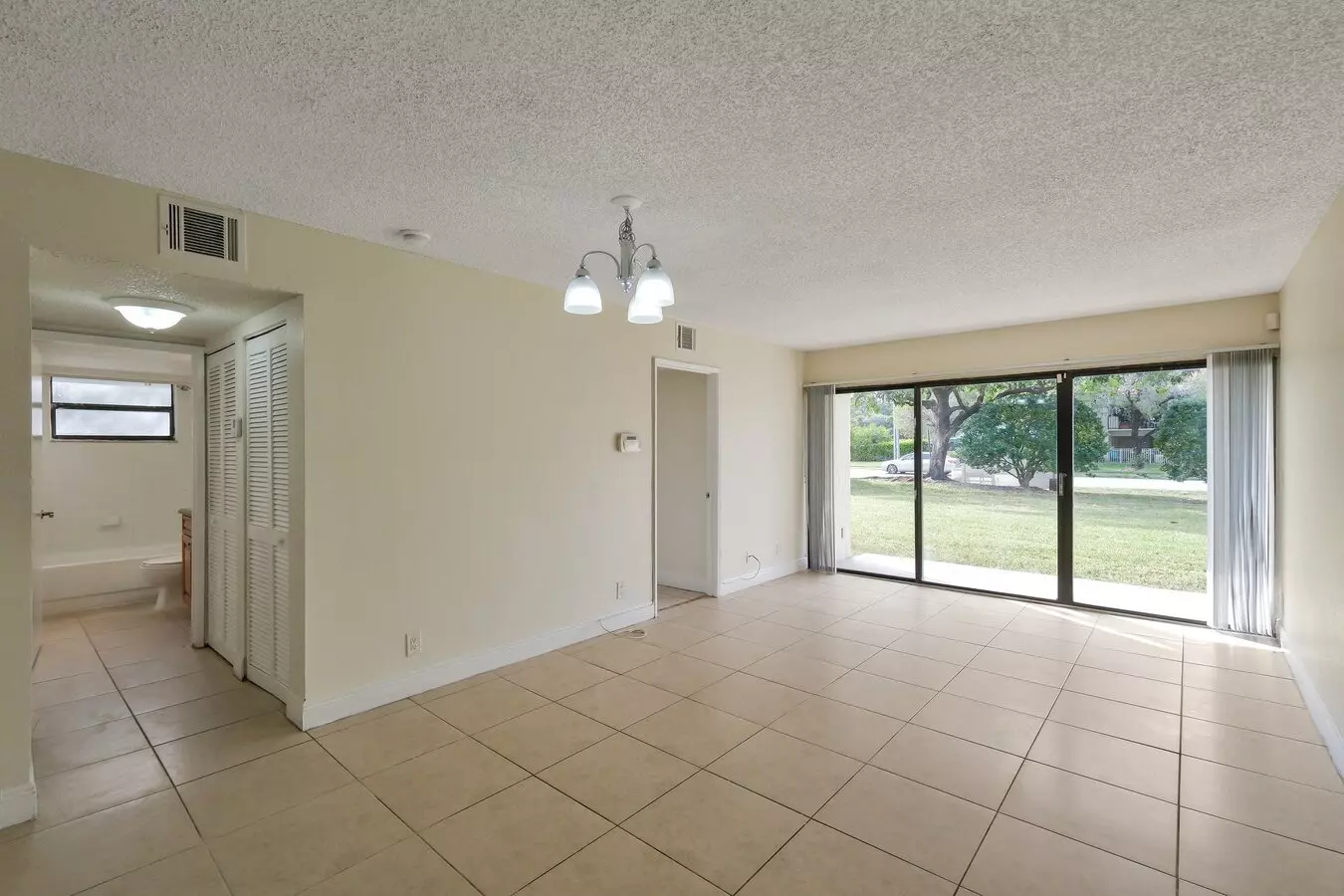 Spacious 2/2 With Stainless Steel Appliances House for rent in West Palm Beach, FL