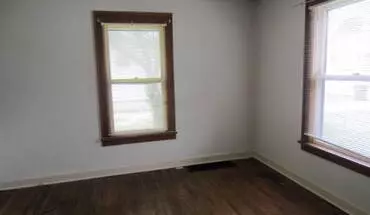 5 of 13 626 E Grand House for rent in Springfield, MO