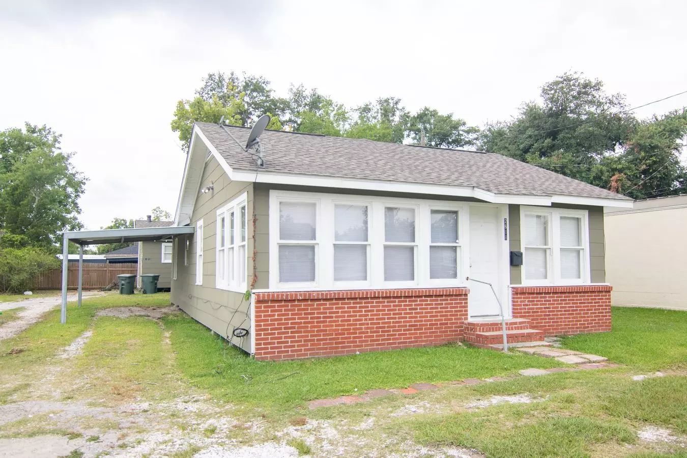 2608 Common Street Apartment for rent in Lake Charles, LA