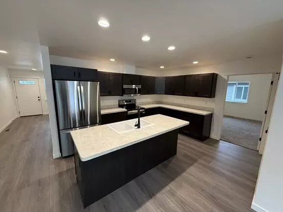 529 Pheasant Ln Apartment for rent in Kalispell, MT